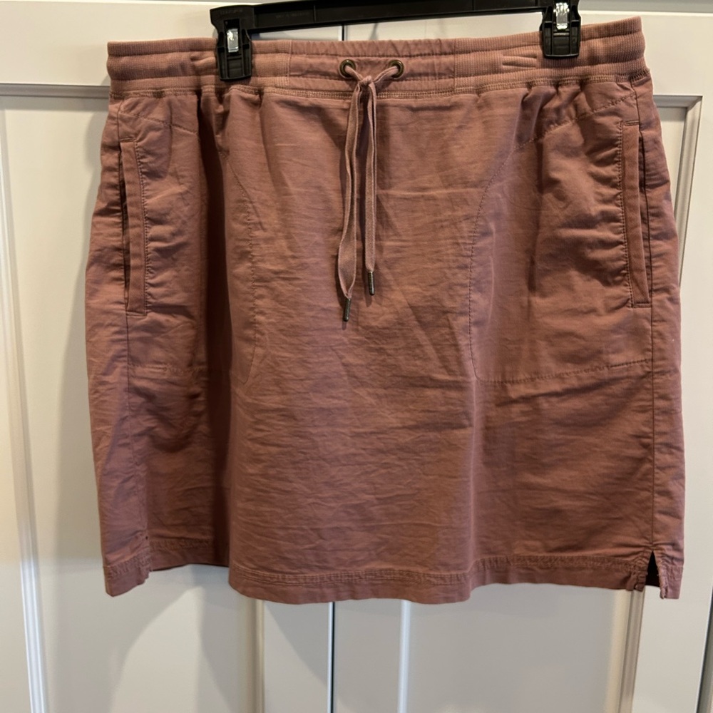 L.L. Bean Dusty Rose skirt